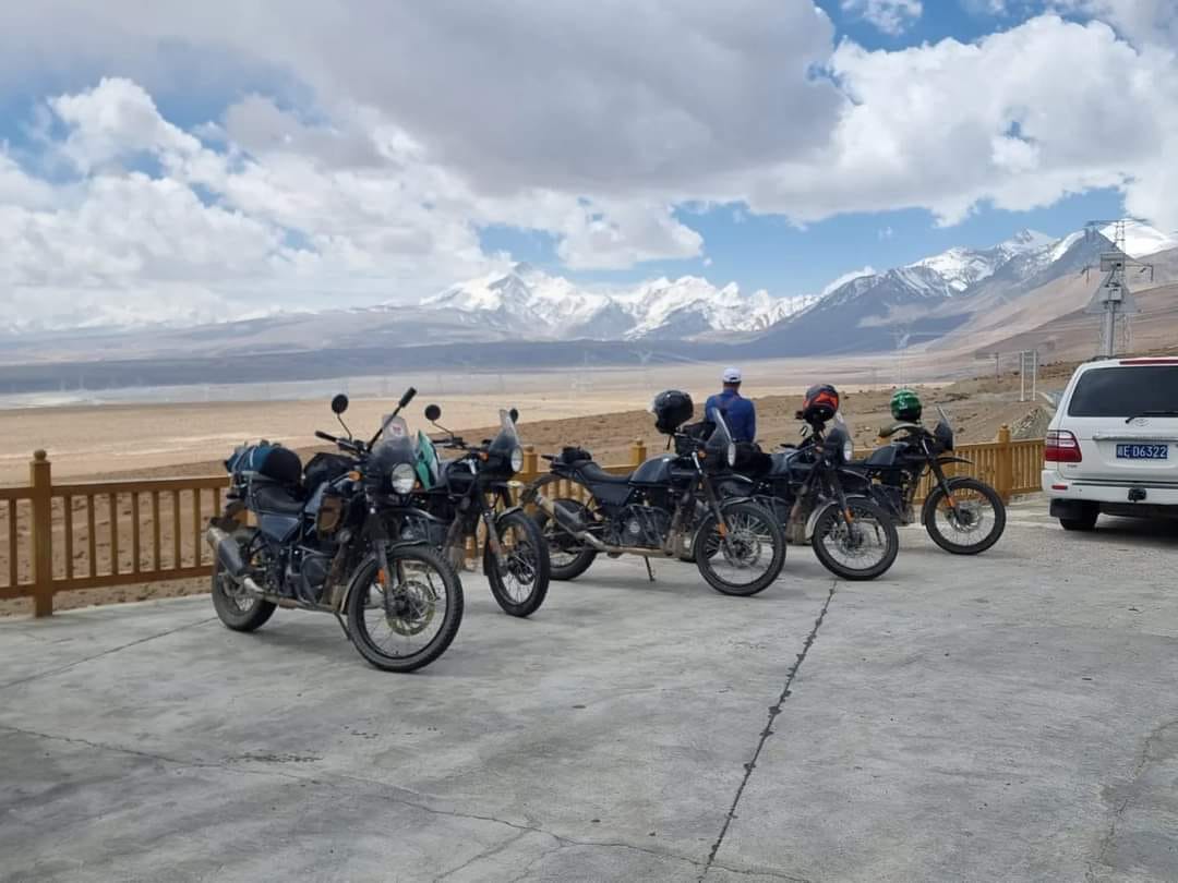 Everest base camp motorbike tour